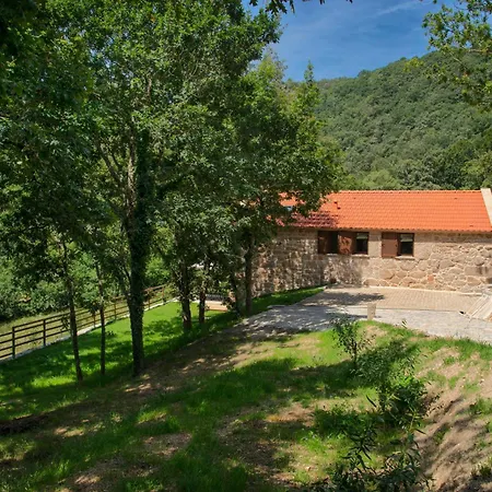 Casa Do Fasco * Каштру-Лаборейру