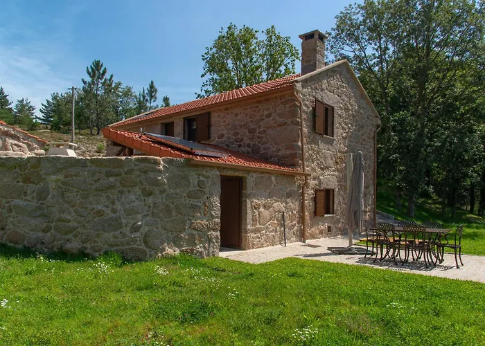 Casa Do Fasco Tatil Evi Castro Laboreiro